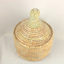 Charger l&#39;image dans la galerie, Petit panier Pitou
